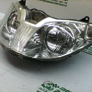 Foto de Faro delantero Piaggio X8 125 referencia 295-20-37296 foto 2