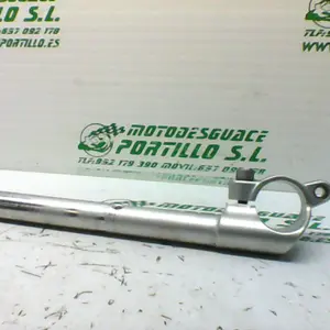 Foto de Semimanillar derecho Yamaha TZR 50 2T 3 referencia 106-16-10560 foto 6