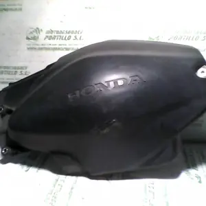 Foto de Embellecedor de tapa cárter Honda Forza 250 referencia 234-18-16083 foto 2