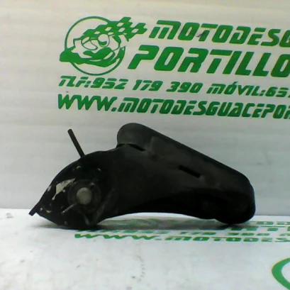 Foto de Reposapies delantero derecho BMW F-650-GS referencia 27-21-28329