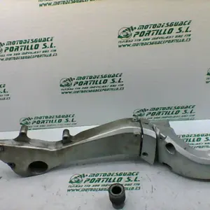 Foto de Basculante Honda Silver wing 600 referencia 122-19-20302 foto 4