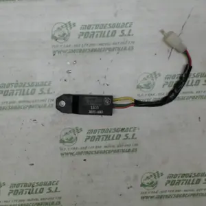 Foto de Regulador Peugeot tweet 125 referencia 419-22-40520 foto 22