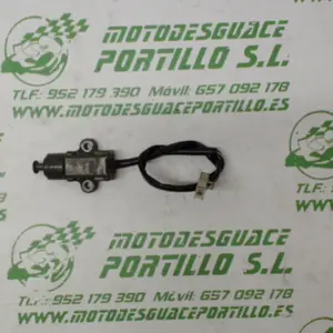 Foto de Sensor de asiento Suzuki Burgman 250 i referencia 155-16-1486
