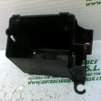 Foto de Caja batería Peugeot LOOXOR 125 referencia 178-19-23973