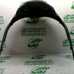 Foto de Portamatricula Kymco Super Dink 125 referencia 100-22-36543 foto 7