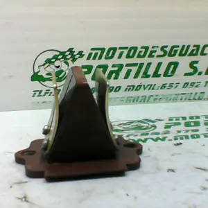 Foto de Caja de laminas Vespa LX 50 2T referencia 196-19-21343 foto 9