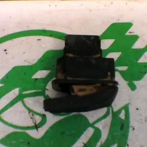 Foto de Interruptor de claxon Vespa LX 50 2T referencia 71-16-44668 foto 2