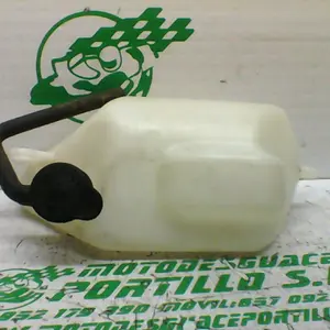 Foto de Bote expansor Kymco super dink 300 i referencia 367-19-43488 foto 2