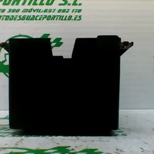 Foto de Caja batería Kymco Super Dink 125 referencia 100-22-36556 foto 6