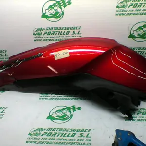 Foto de Carcasa lateral trasera derecha Honda SH MODE referencia 413-21-32639 foto 7