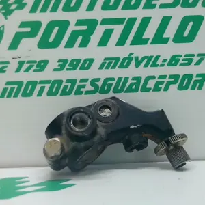 Foto de Soporte de maneta embrague Yamaha YBR 125 referencia 124-22-35390 foto 2