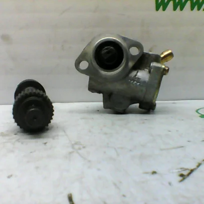 Foto de Bomba de aceite Suzuki Zillion 50 referencia 200-18-31612