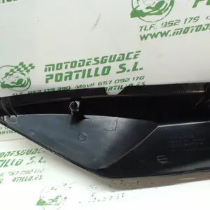 Foto de Carcasa lateral trasera izquierda Honda CBF 250 referencia 214-19-23153 foto 2