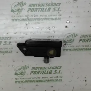 Foto de Depósito del líquido de frenos Suzuki Bandit 400 referencia 95-16-892