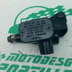 Foto de Bomba de freno delantero Yamaha N MAX 125 referencia 394-23-46366 foto 7