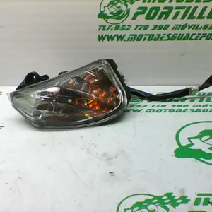 Foto de Intermitente trasero izquierdo Honda Pcx 125 referencia 181-23-46256 foto 12