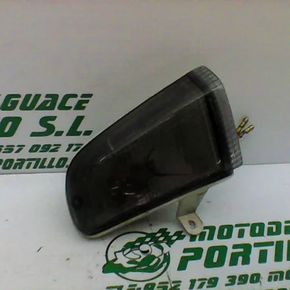 Foto de Intermitente delantero izquierdo Honda Yupi 90 referencia 322-20-31965