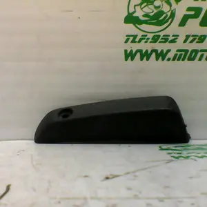 Foto de Embellecedor de carcasa delantera izquierda Yamaha X MAX 125 referencia 304-21-31490 foto 4