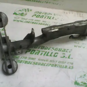 Foto de Soporte de motor Honda Dylan 125 referencia 352-22-38657 foto 5