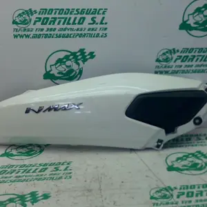 Foto de Carcasa lateral trasera derecha Yamaha N MAX 125 referencia 394-23-46348 foto 5