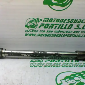 Foto de Eje del basculante Honda CBR 900 R referencia 364-19-28391