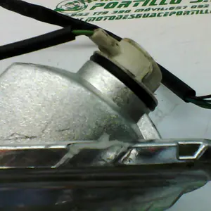 Foto de Intermitente delantero derecho Honda SH 125 i 09-10 referencia 66-24-47172 foto 7