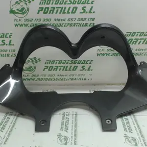 Foto de Embellecedor de cuadro de luces Aprilia Atlantic 250 referencia 142-17-10048 foto 3