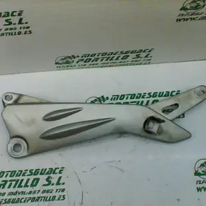 Foto de Estribera trasera derecha Yamaha YBR 125 i referencia 171-21-30497 foto 6