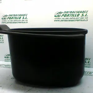 Foto de Porta-casco Vespa LX 50 2T referencia 199-22-41945 foto 10