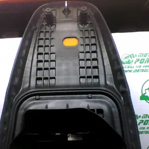 Foto de Asiento Honda SH MODE referencia 413-21-32626 foto 6