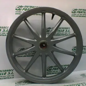 Foto de Llanta delantera Piaggio Liberty 125 referencia 9-20-32748 foto 2