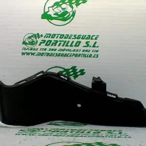 Foto de Reposapies delantero izquierdo Gilera NEXUS 300I referencia 173-22-36273 foto 2