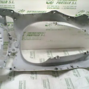 Foto de Frontal Peugeot TWEET 125 15-18 referencia 8-24-46985 foto 10