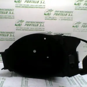 Foto de Porta-casco Yamaha axis cosmos 50 referencia 199-19-39251 foto 3