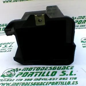 Foto de Caja batería Yamaha Cygnus x 125 referencia 256-19-22836 foto 15