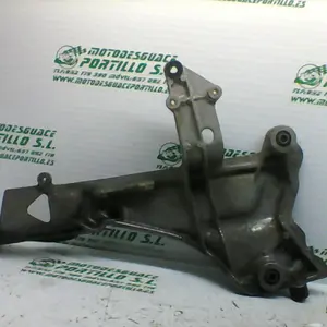 Foto de Estribera izquierda Honda PAN EUROPEAN referencia 293-19-25290 foto 1