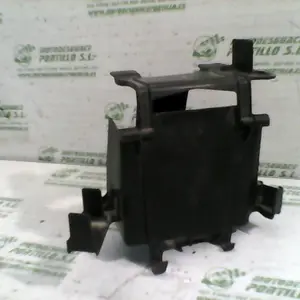 Foto de Caja batería Honda Dylan 125 referencia 80-23-44267 foto 4