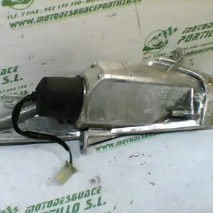 Foto de Intermitente delantero derecho Honda Dylan 125 referencia 352-22-38691 foto 5