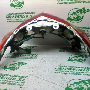 Foto de Piloto trasero Kymco Super Dink 125 referencia 52-19-33560 foto 6