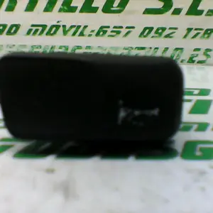 Foto de Interruptor de claxon Vespa LX 50 2T referencia 71-16-44668 foto 6