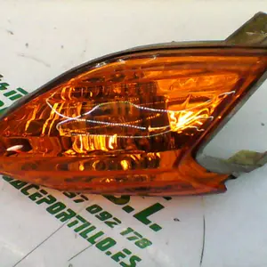 Foto de Intermitente delantero izquierdo Peugeot tweet 125 referencia 419-22-40510 foto 10
