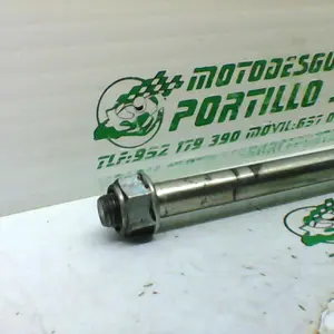 Foto de Eje del basculante Honda CBF 250 referencia 395-21-34234 foto 5