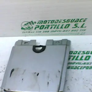 Foto de Cierre colín Yamaha YBR 125 i referencia 323-19-24305