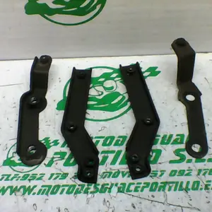 Foto de Soporte guardabarros delantero Keeway RKV 125 referencia 326-22-42293 foto 2