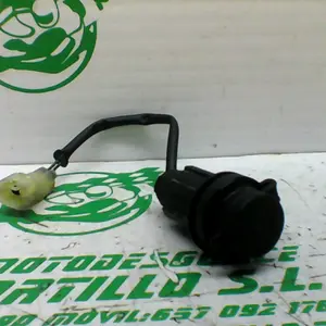 Foto de Toma de corriente Kymco GRAND DINK 125 referencia 225-22-40094 foto 2