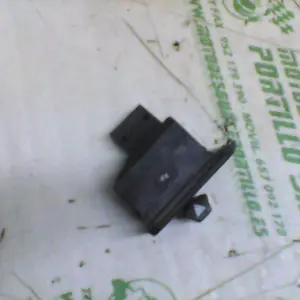 Foto de Interruptor de intermitente Peugeot Tweet 50 4T referencia 164-23-45663 foto 5
