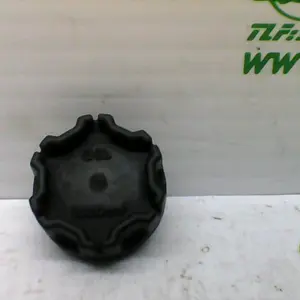 Foto de Tapón de llenado de aceite Yamaha Cygnus flame 125 referencia 271-20-30348 foto 2