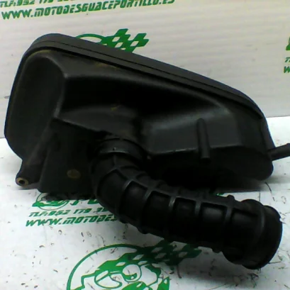 Foto de Caja de filtro Piaggio FLY 125 4T referencia 441-21-36025