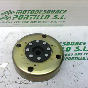 Foto de Plato magnetico Piaggio ZIP Aire 2T 1 50 referencia 255-18-25186 foto 4