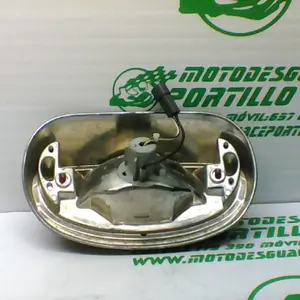 Foto de Piloto trasero Vespa ET2 50 referencia 31-20-34112 foto 12